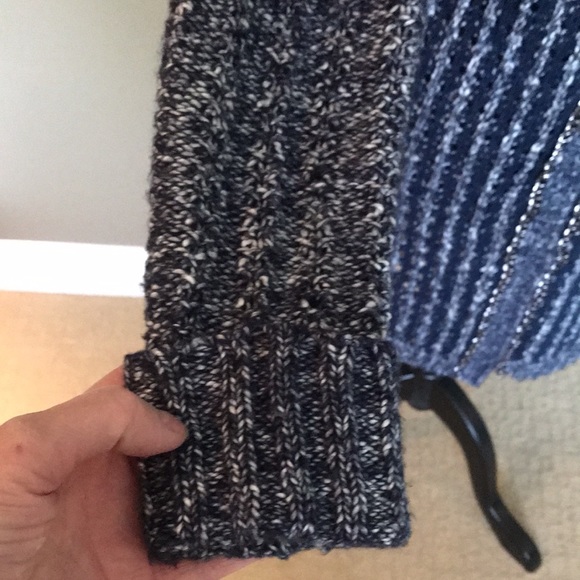 Gorgeous navy and white Chico’s long cardigan - Picture 5 of 16